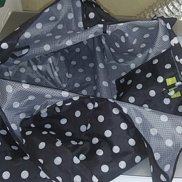 💚 BeeGreen tote💚 - Picture 3 of 4